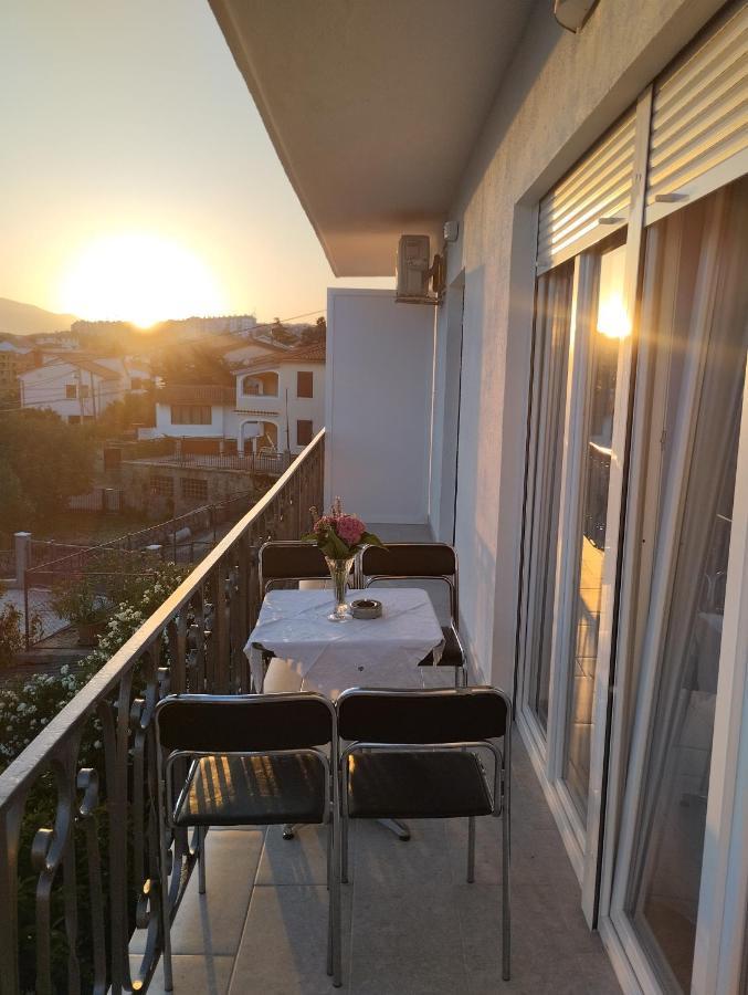Apartman Magnolija Rijeka Exterior photo